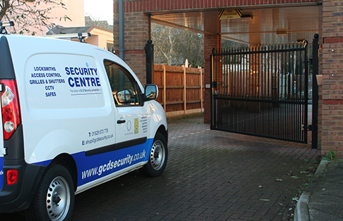 Automatic Steel Gates Reading